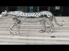 Escultura de acero inoxidable