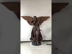 Escultura de acero inoxidable